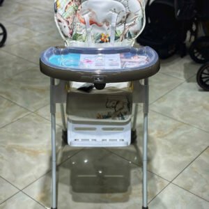 Height adjustable baby feeding chair