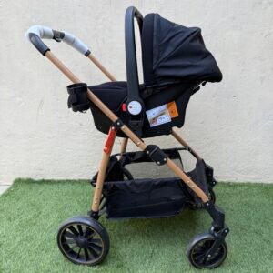 Bassinet Stroller With a car seat/Carrycot and mosquito net