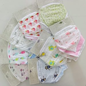 3-Pack Organic Cotton Muslin Baby Bibs – Soft Absorbent Drool & Feeding Bib Set