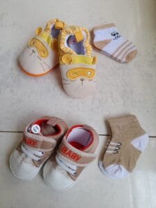 Unique Cute Pre-walker Shoes with Free Pair of Socks