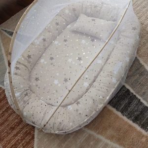 Unique Baby Co-sleeper/ lounger with head pillow and Mosquito Net