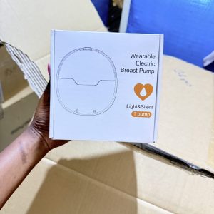 Wearable Hands-Free Electric Breast Pump with 3 Modes and 15 Levels, Wearable Breast Pump with Intelligent Display, Low Noise, Portable Hands Free Breast Pumps with 4 Flanges in Sizes 18/20/22/24mm, USB-Chargeable